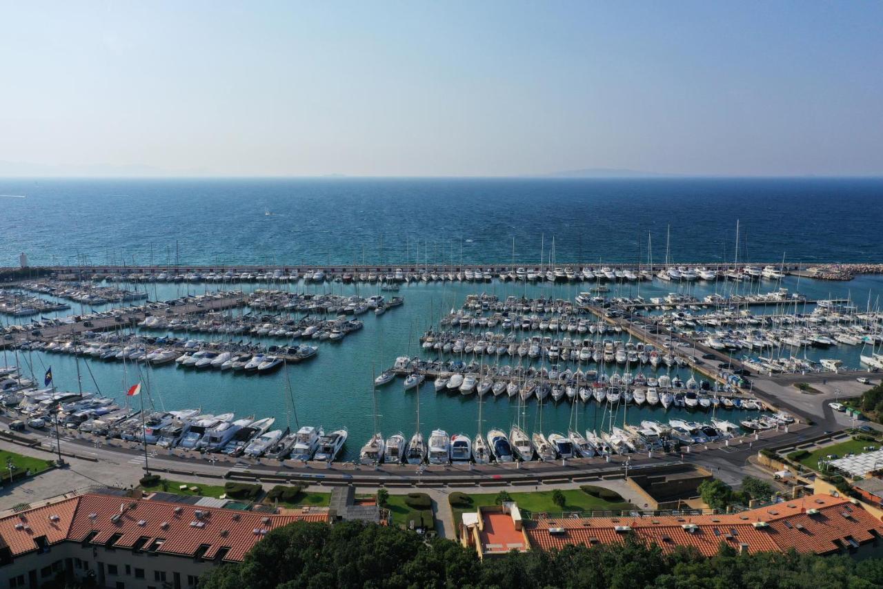 Punta Ala Sea View Apartments Exteriör bild